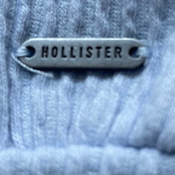 Hollister Top - Picture 4 of 4